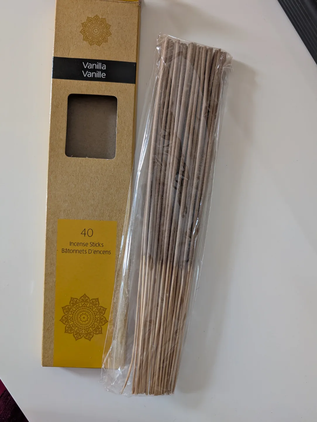 40 Vanilla Scented Incense Sticks #freecycle image indicator(3)
