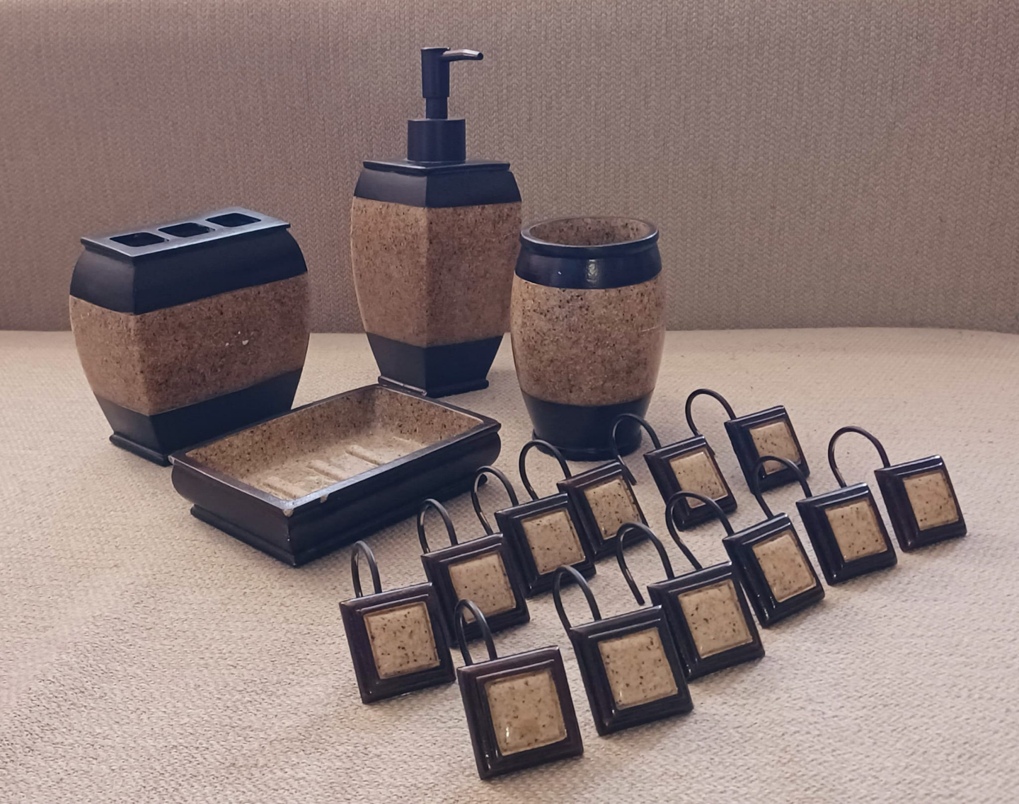 Bathroom Accessory Set