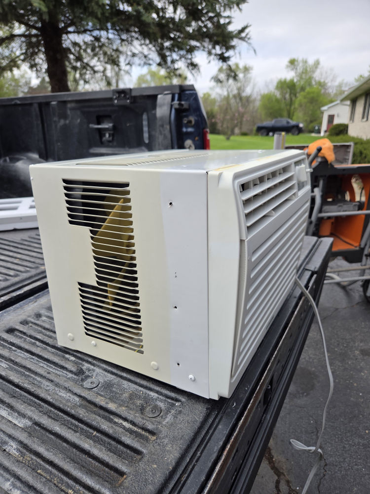 Samsung 6,100 BTU Window Air Conditioner - photo 4