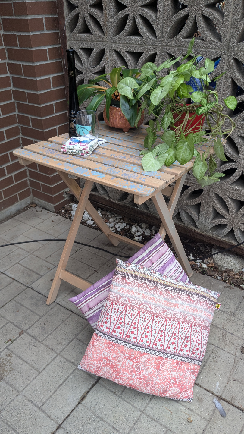 Table - photo 2