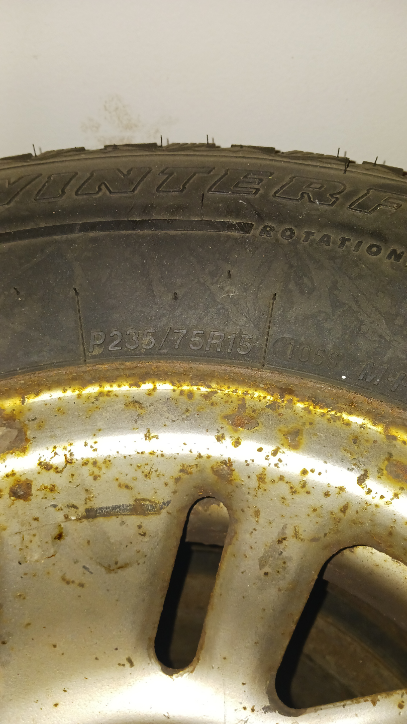 Used winter tires and rims - P235/75R15 - photo 4