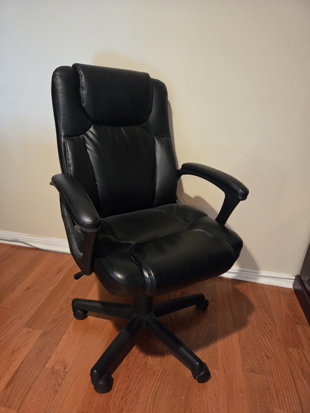 Black Executive Office Chair