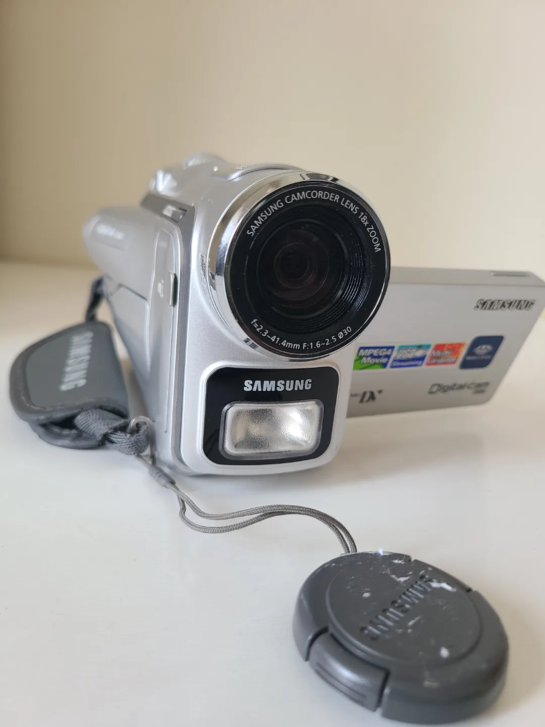 Samsung SCD103 Digital Video Camcorder  ( Untested / No Charger) image indicator(6)