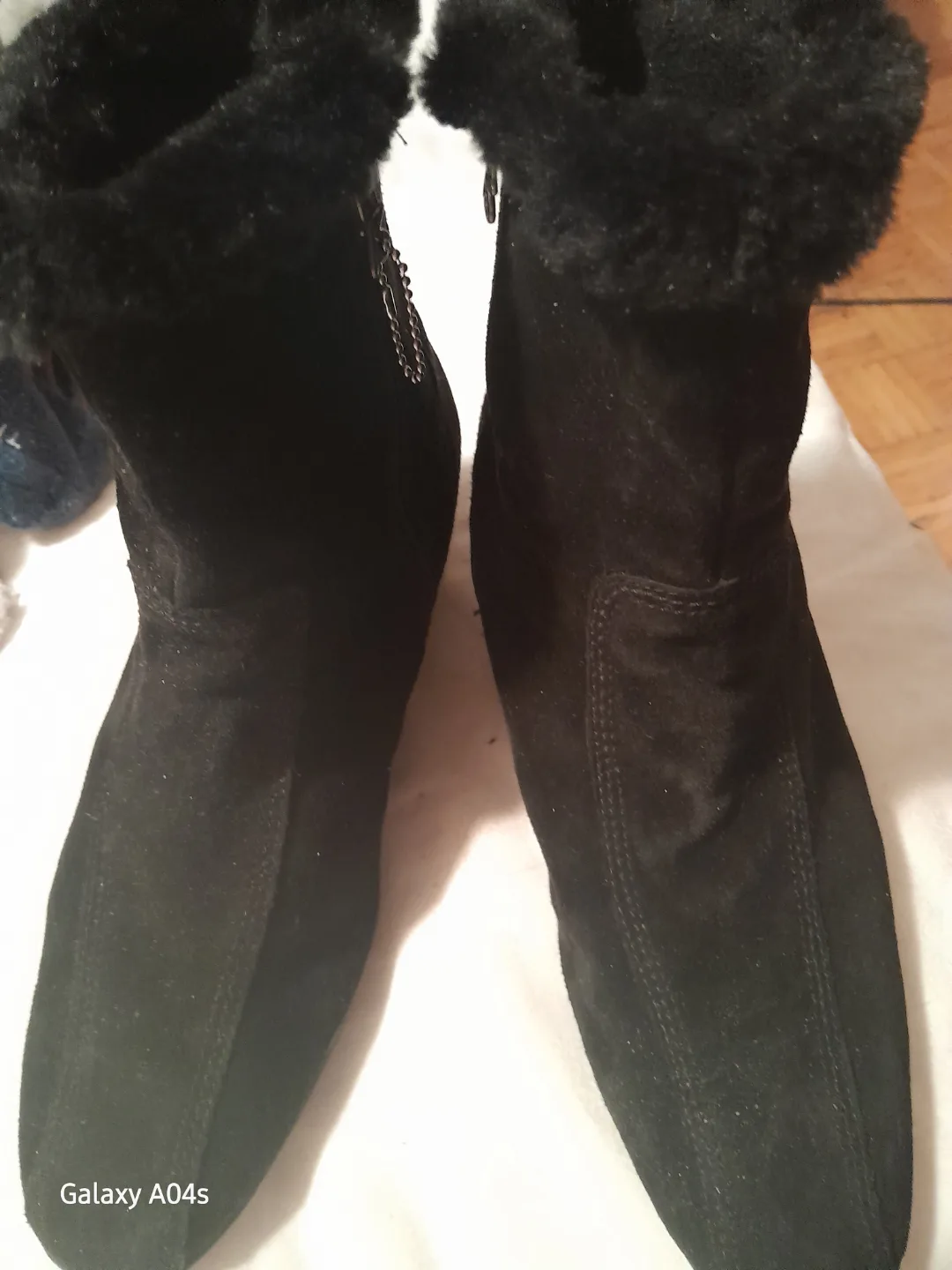 Women's Black Suede Ankle Boots with Faux Fur image indicator(3)