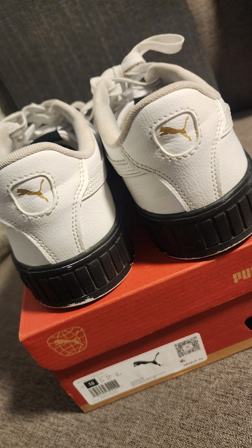 Puma Carina 2.0 Women's Sneakers - Size 10 - photo 2