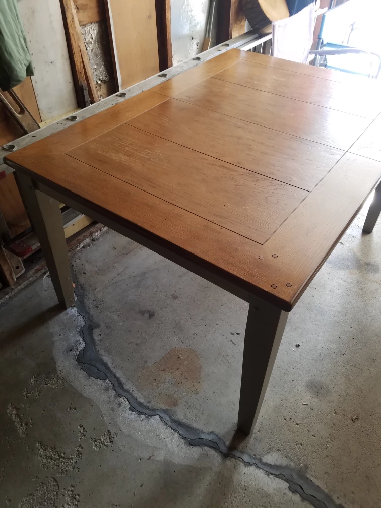 Extendable Wooden Dining Table - photo 3