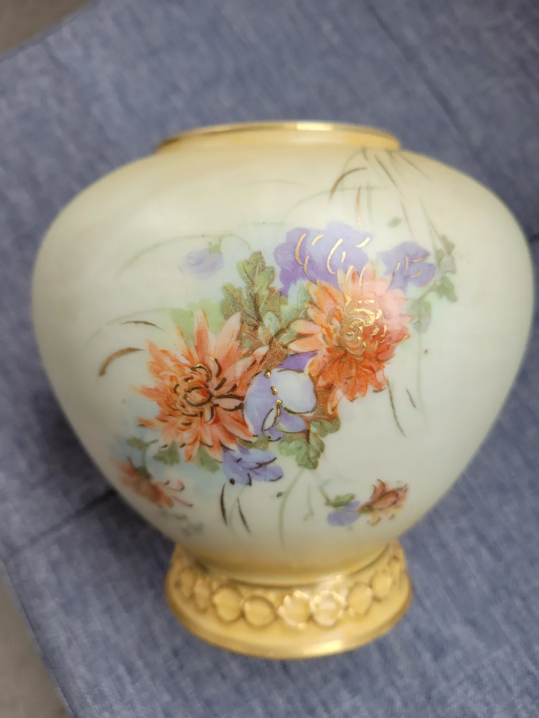 Antique Royal Vienna Porcelain Vase thumbnail