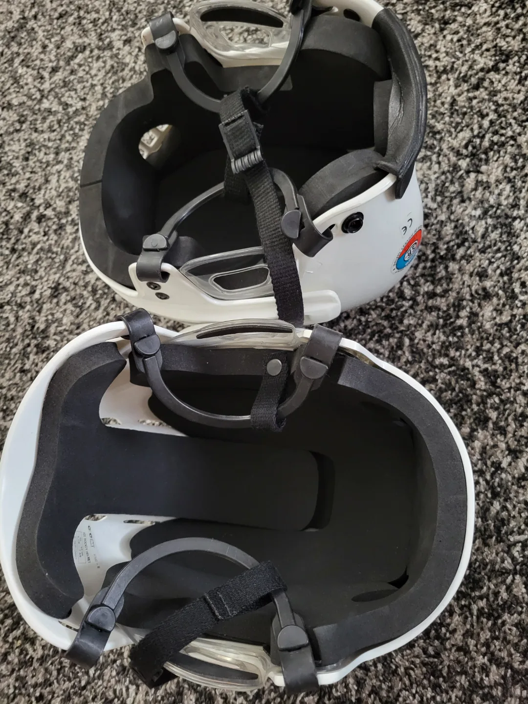 CCM youth hockey helmet - 652 tacks image indicator(2)