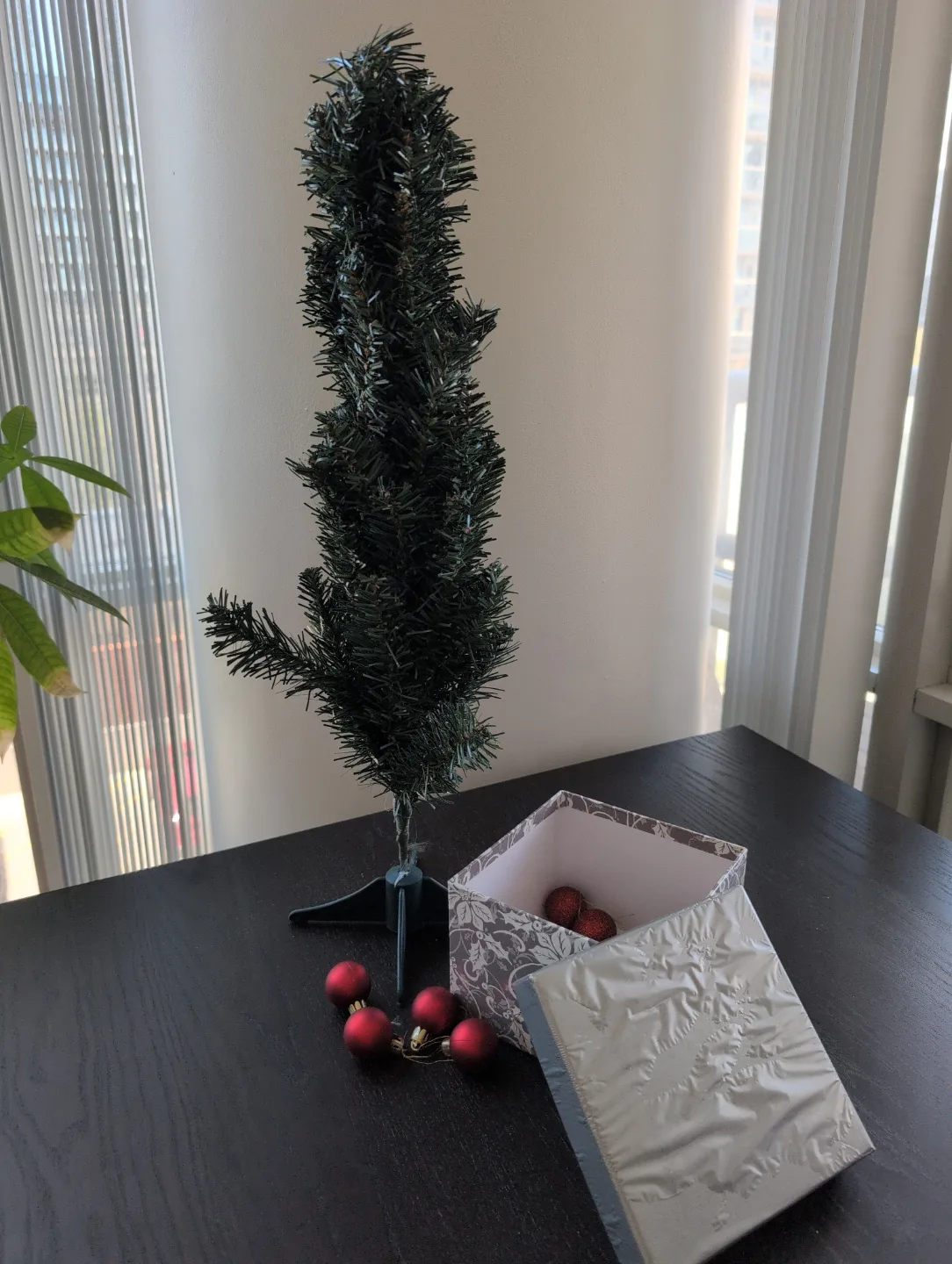 Miniature Artificial Christmas Tree + Gift Box + Red Ornaments thumbnail
