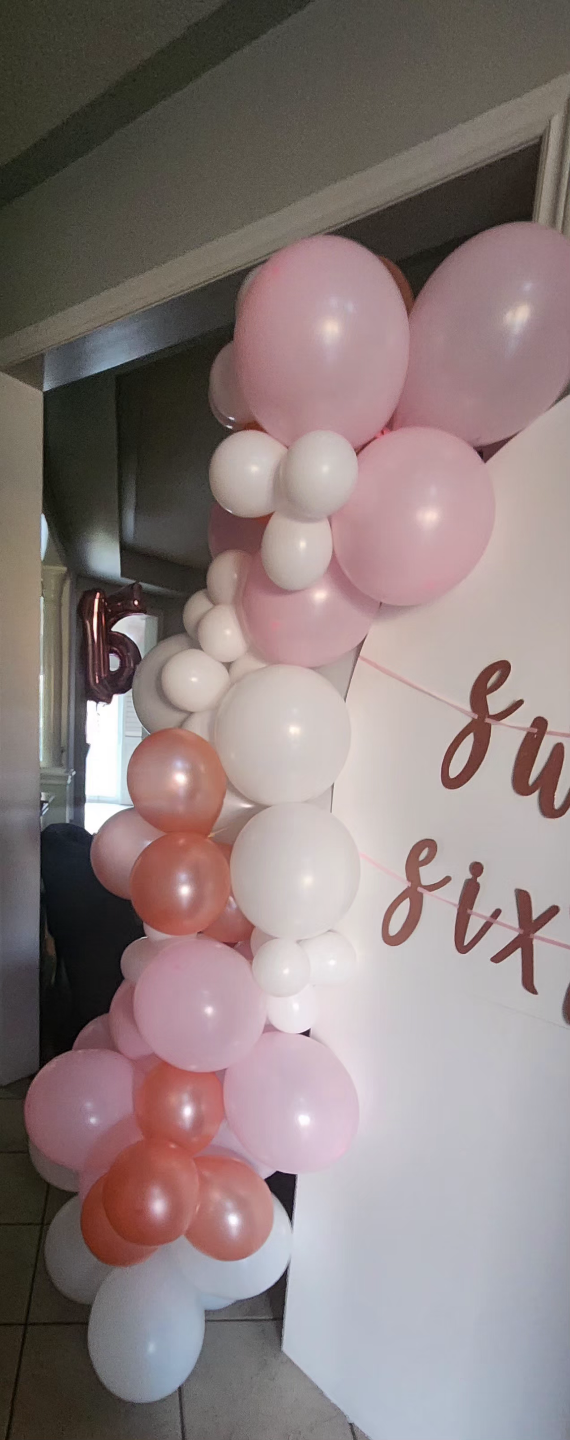 Sweet Sixteen Balloon Garland - photo 2