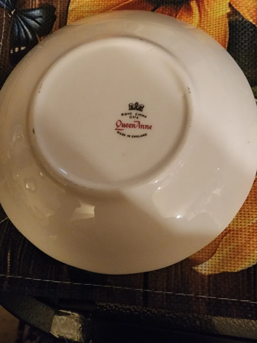 Vintage Queen Anne Teacups and Saucers image indicator(4)