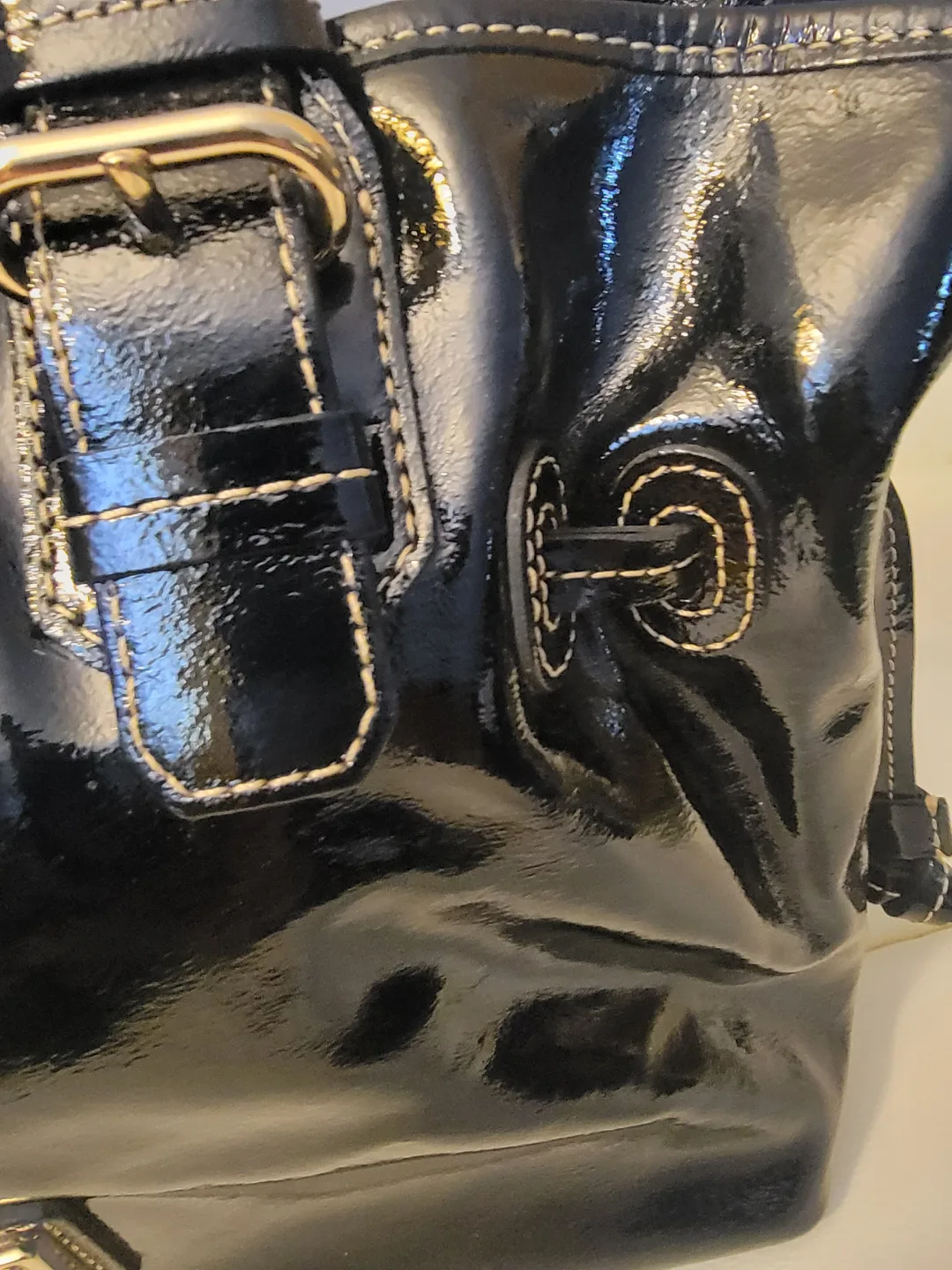 Dooney & Bourke Black Patent Leather Handbag image indicator(4)