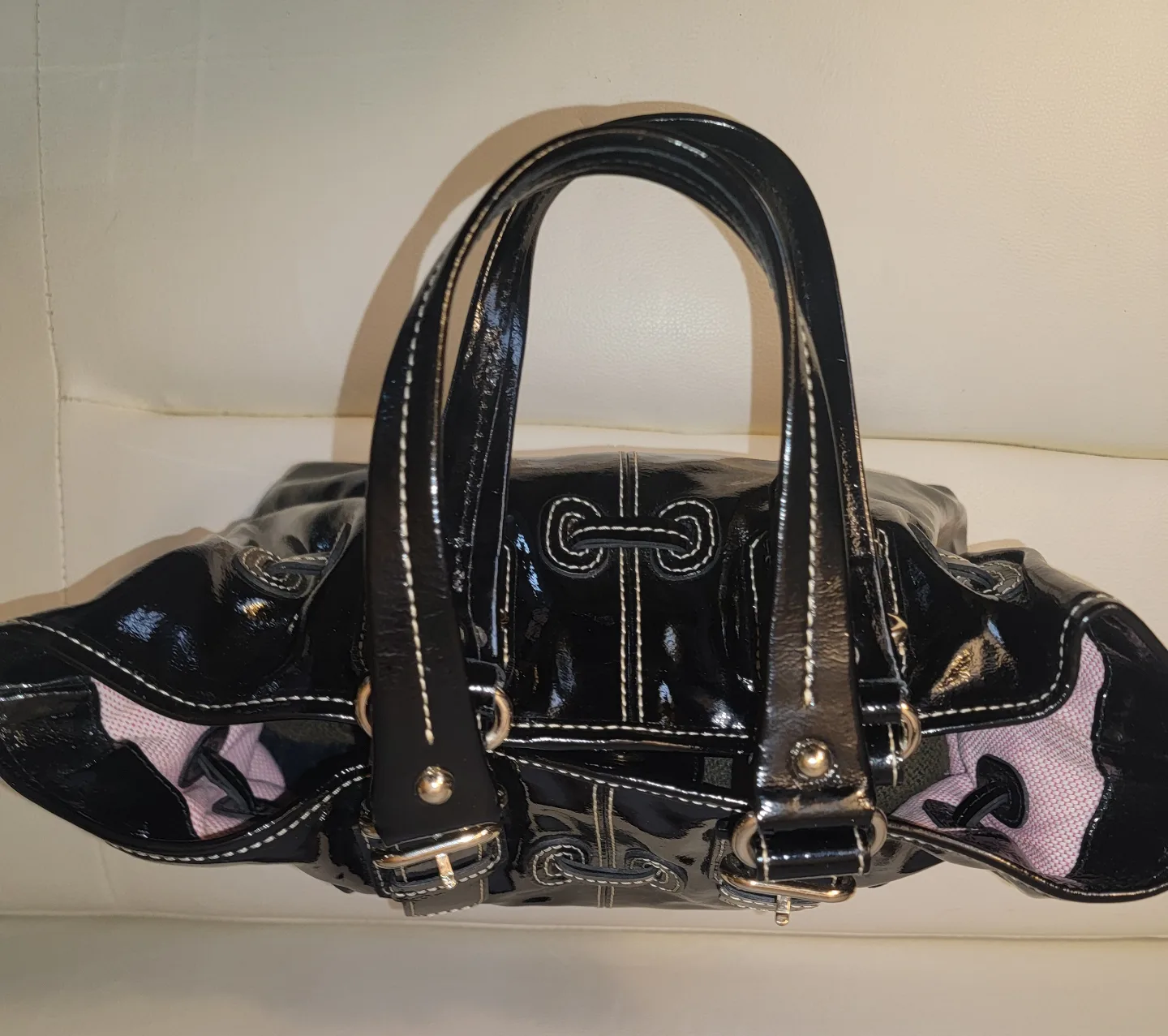 Dooney & Bourke Black Patent Leather Handbag image indicator(5)