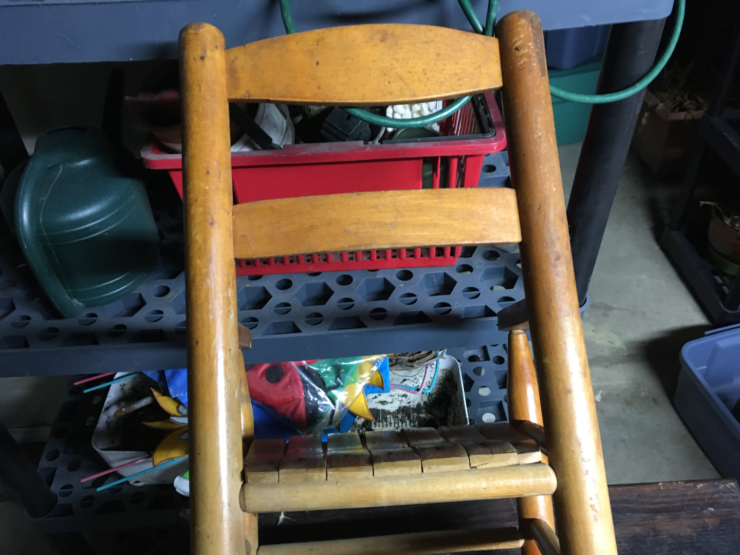 Vintage wooden child size rocking chair - photo 5