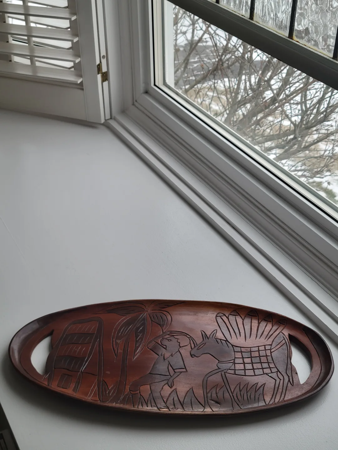 Wooden Carved Serving Tray image indicator(3)