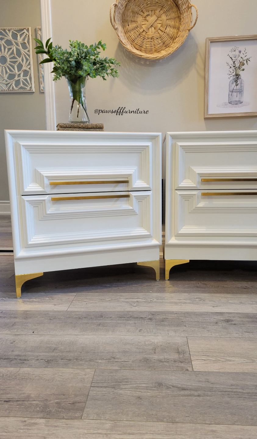 Pair of White Nightstands with Gold Hardware - photo 4