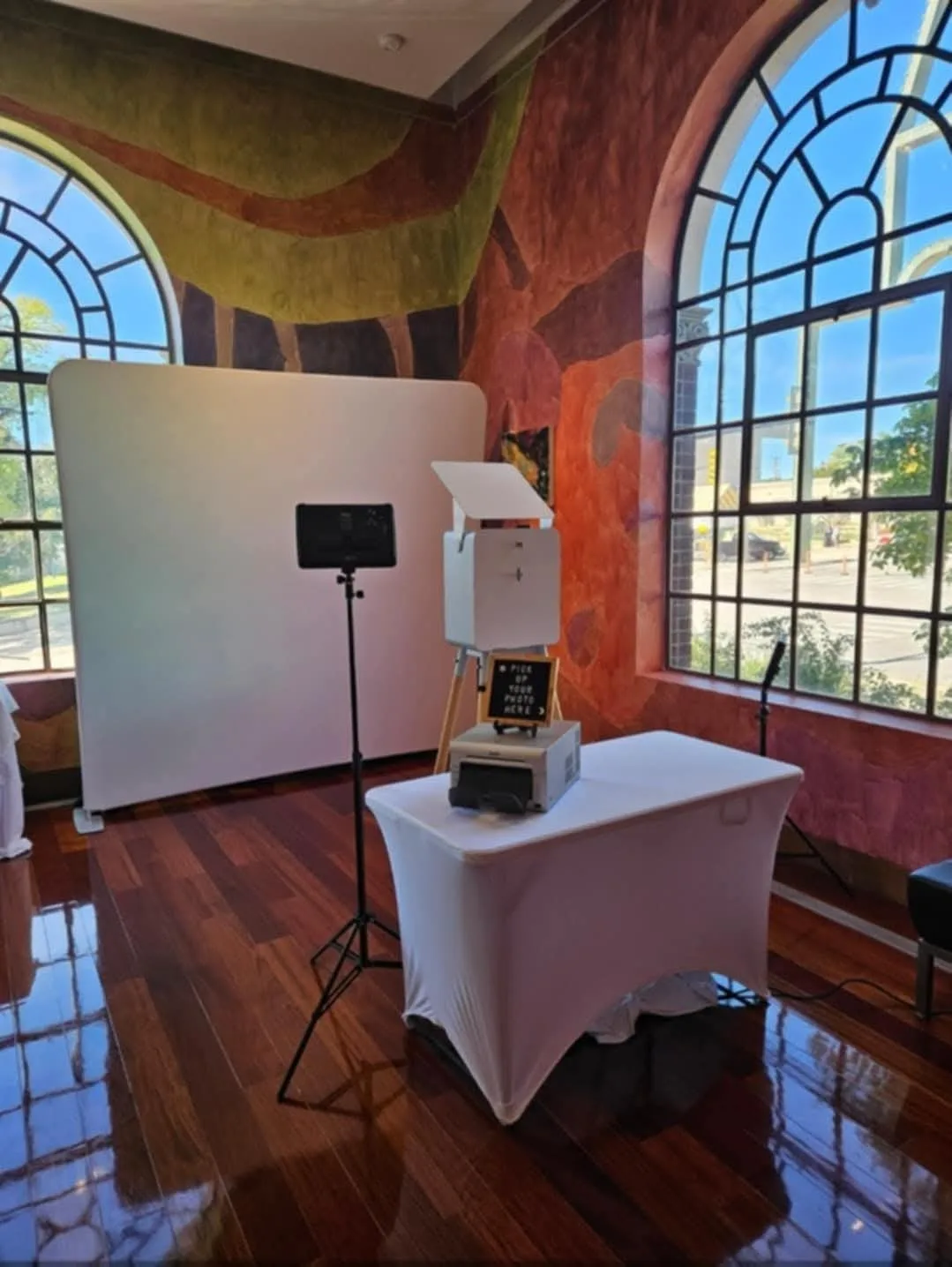 Portable Photo Booth business image indicator(2)