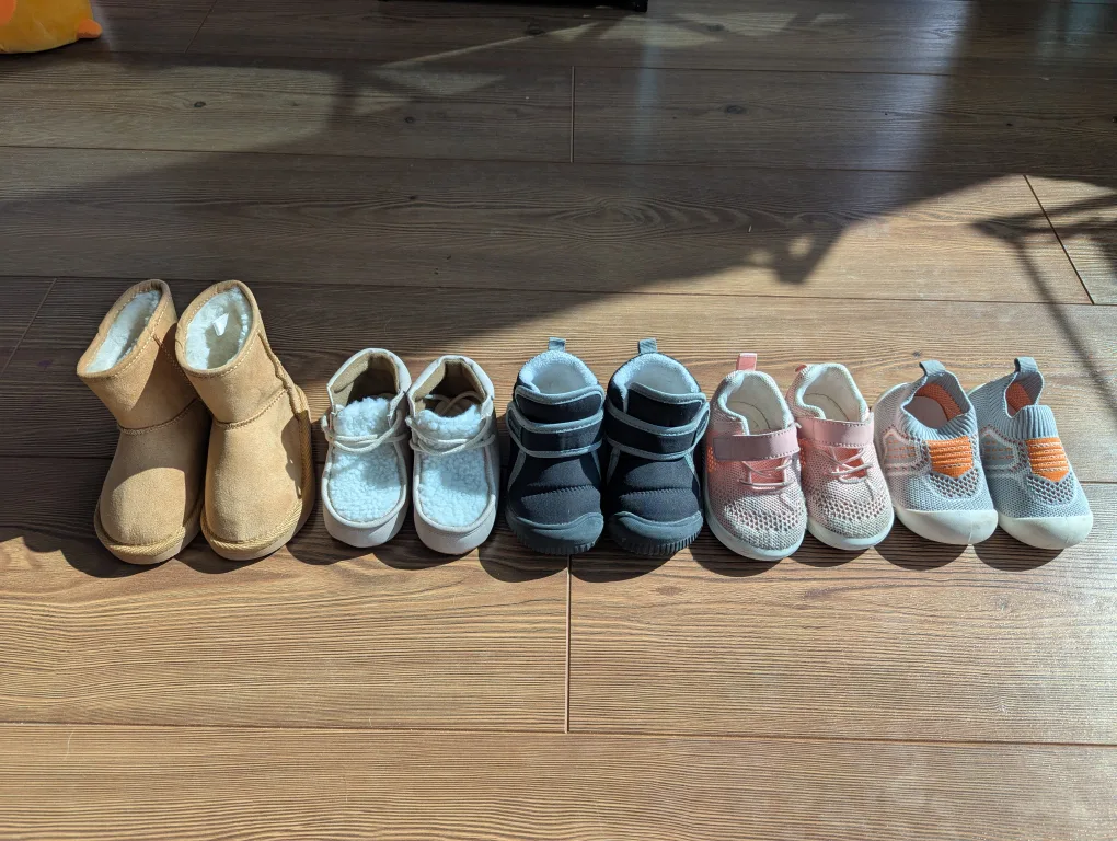 Baby Shoes Bundle - 6 Pairs - Sizes Vary thumbnail