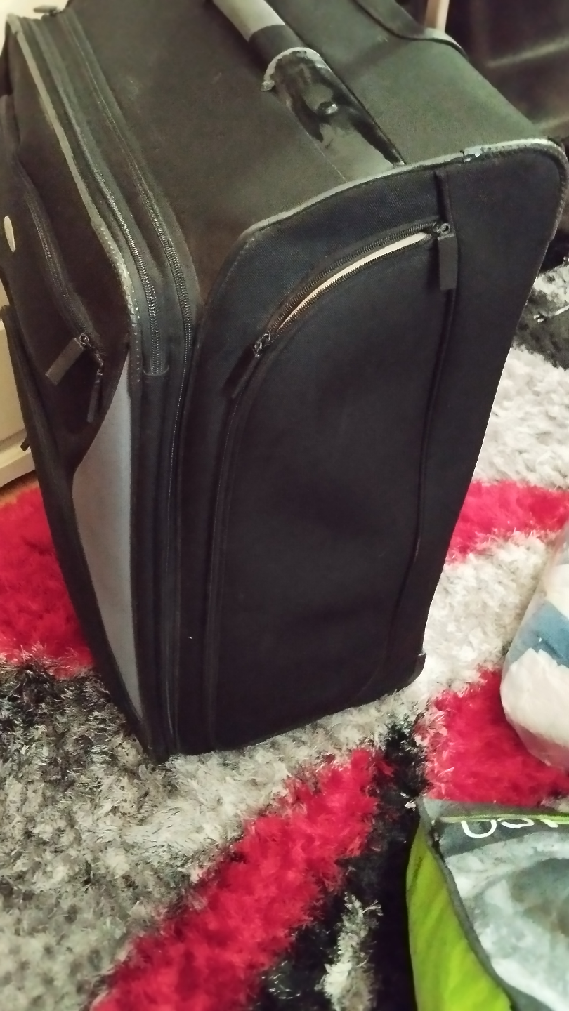 Large Black Samsonite Rolling Suitcase - photo 4