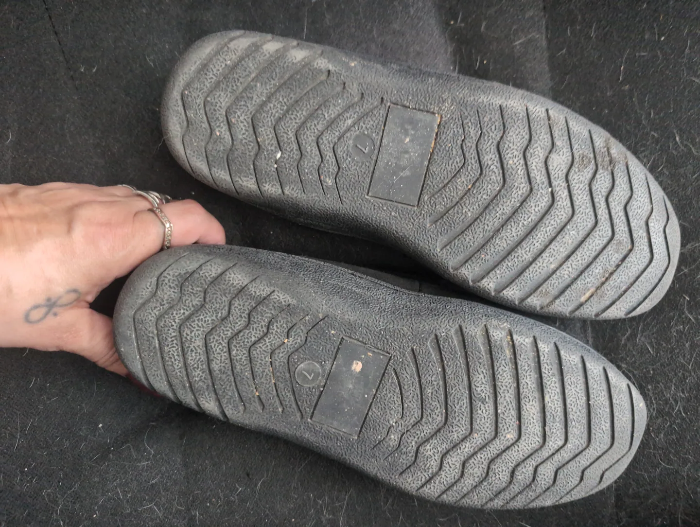 Men's Black Suede Slippers image indicator(3)