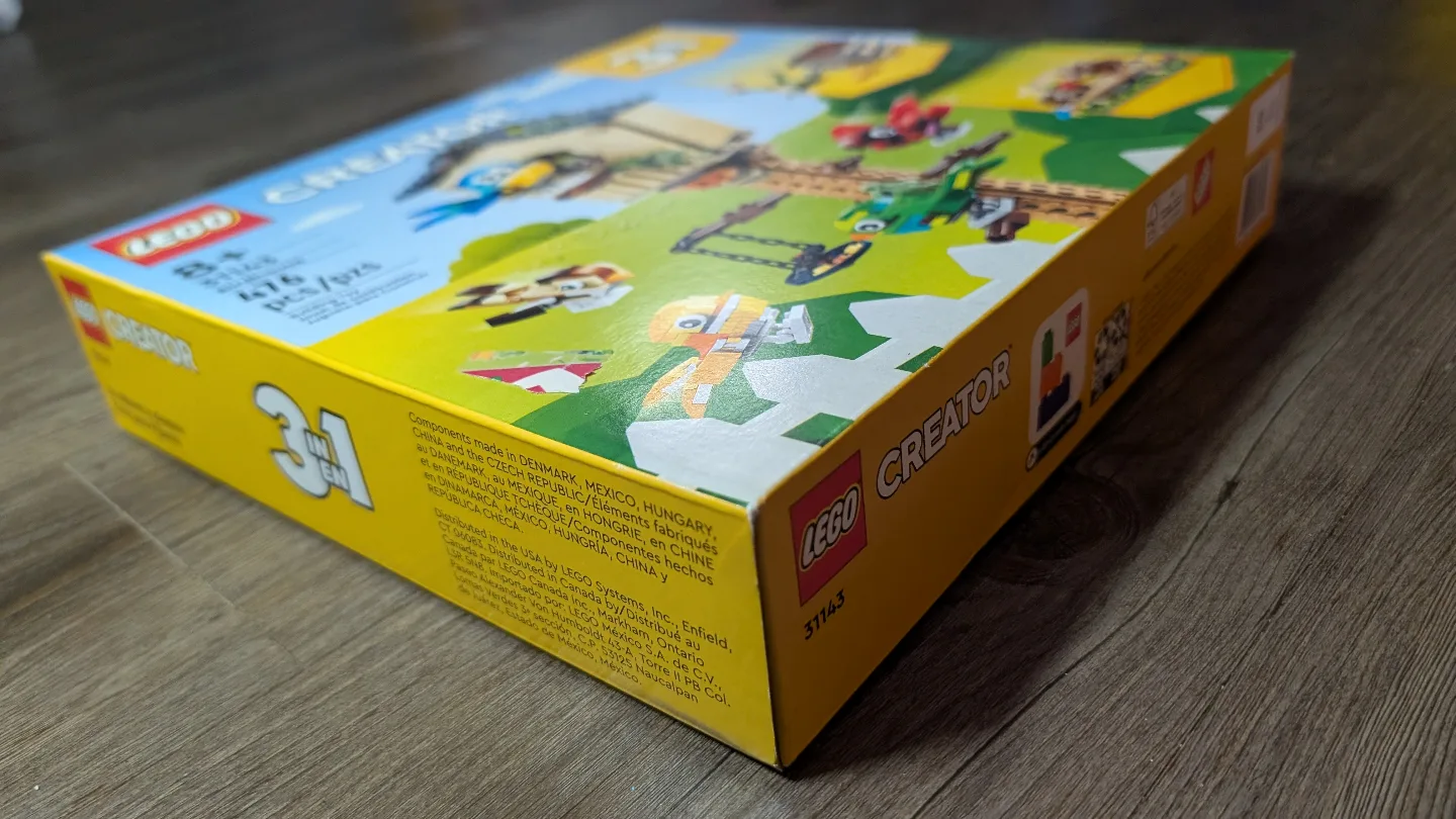 NEW IN BOX LEGO Creator 3-in-1 Birdhouse Set image indicator(2)