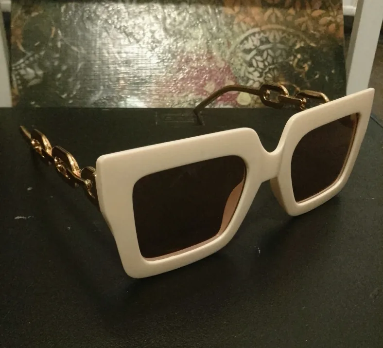 #freecycle Sun and Reading &ashion Glasses image indicator(3)