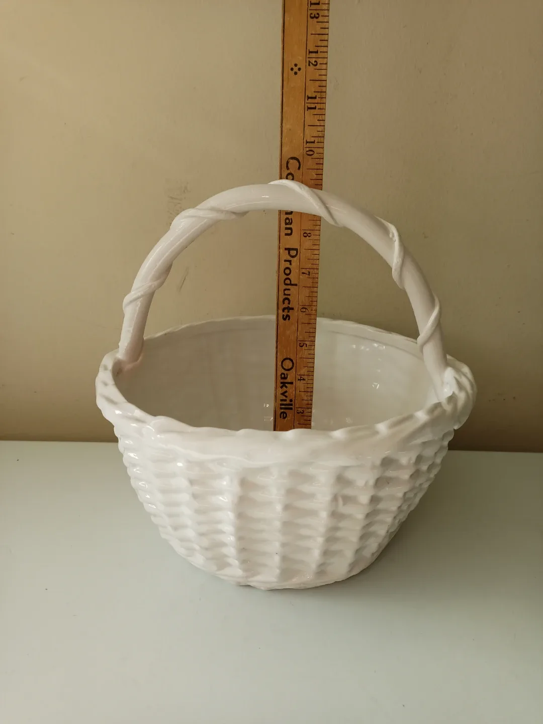 Portugal/Berardos Glazed Ceramic Basket image indicator(2)