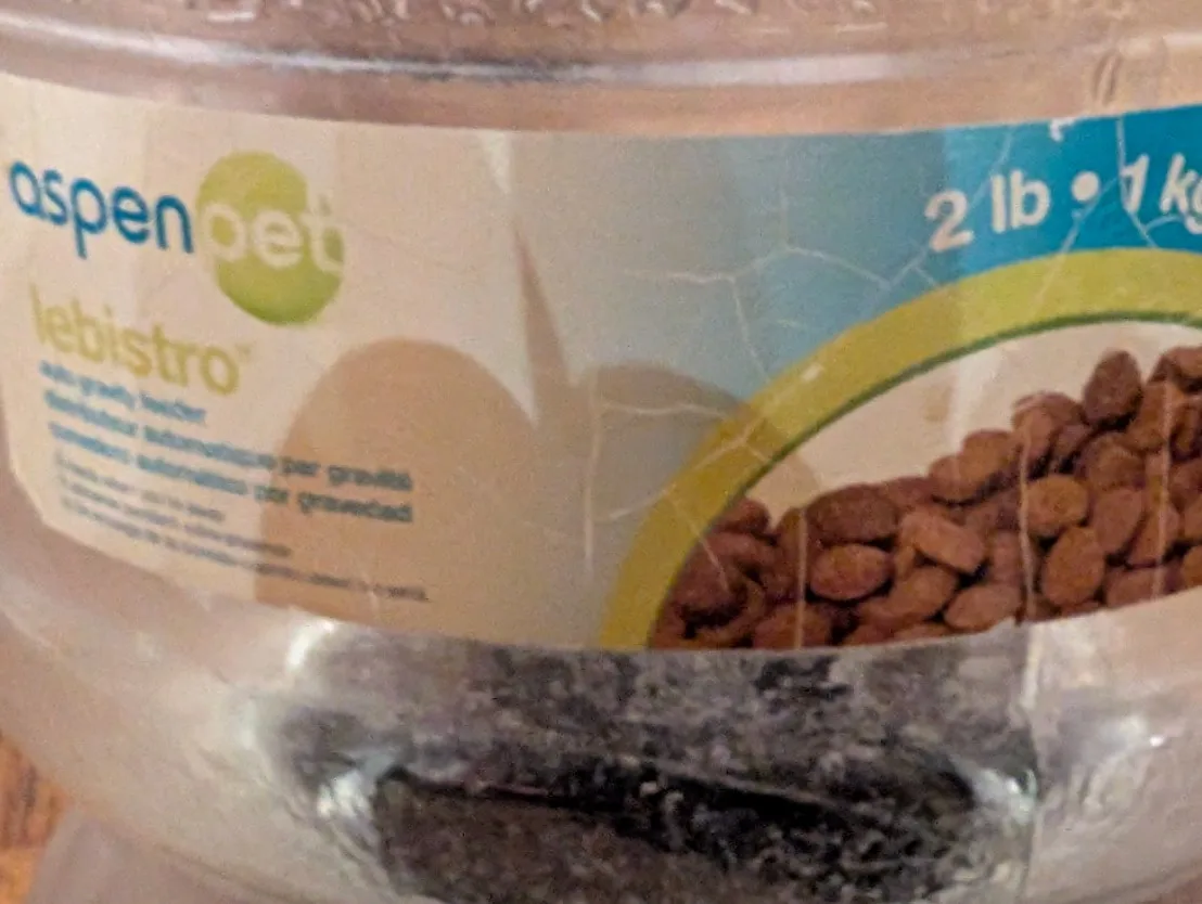 Aspen Pet Lebistro Automatic Pet Feeder image indicator(2)