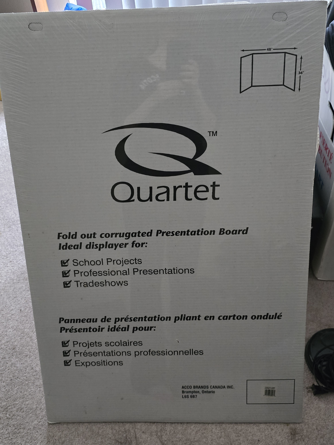 Quartet Fold-Out Corrugated Presentation Board