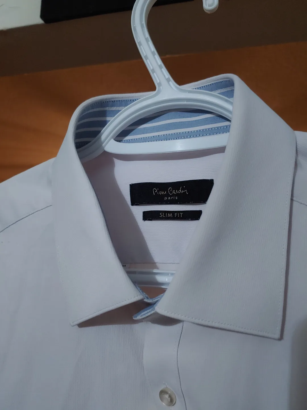 #freecycle Pierre Cardin Men's Slim Fit Long Sleeve Dress Shirt image indicator(2)