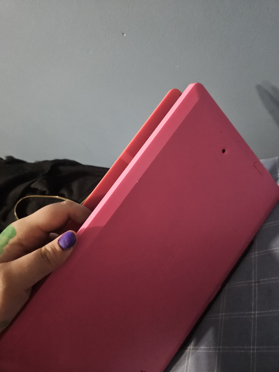 Pink Tablet and Keyboard - photo 4