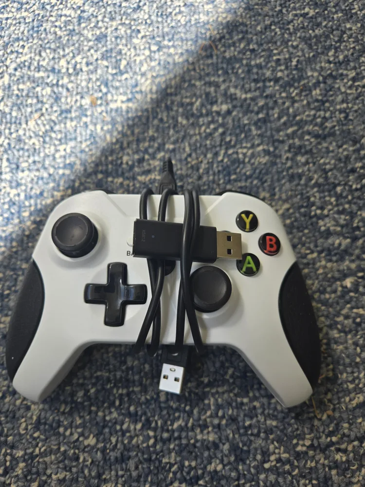 Wireless Game Controller thumbnail