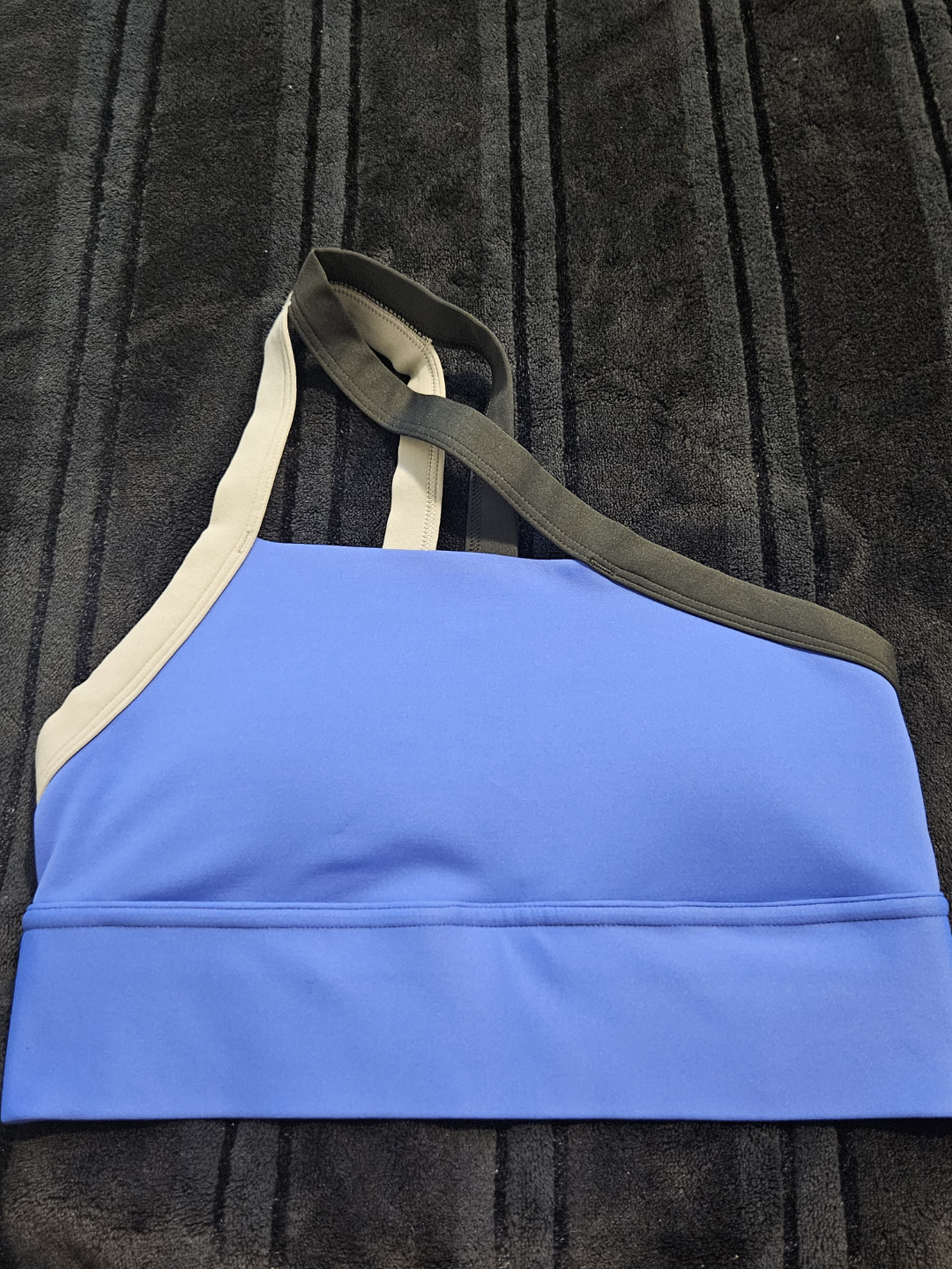 3 Sports Bras for $10 - Reebok, Venom, Victoria Sport - photo 3