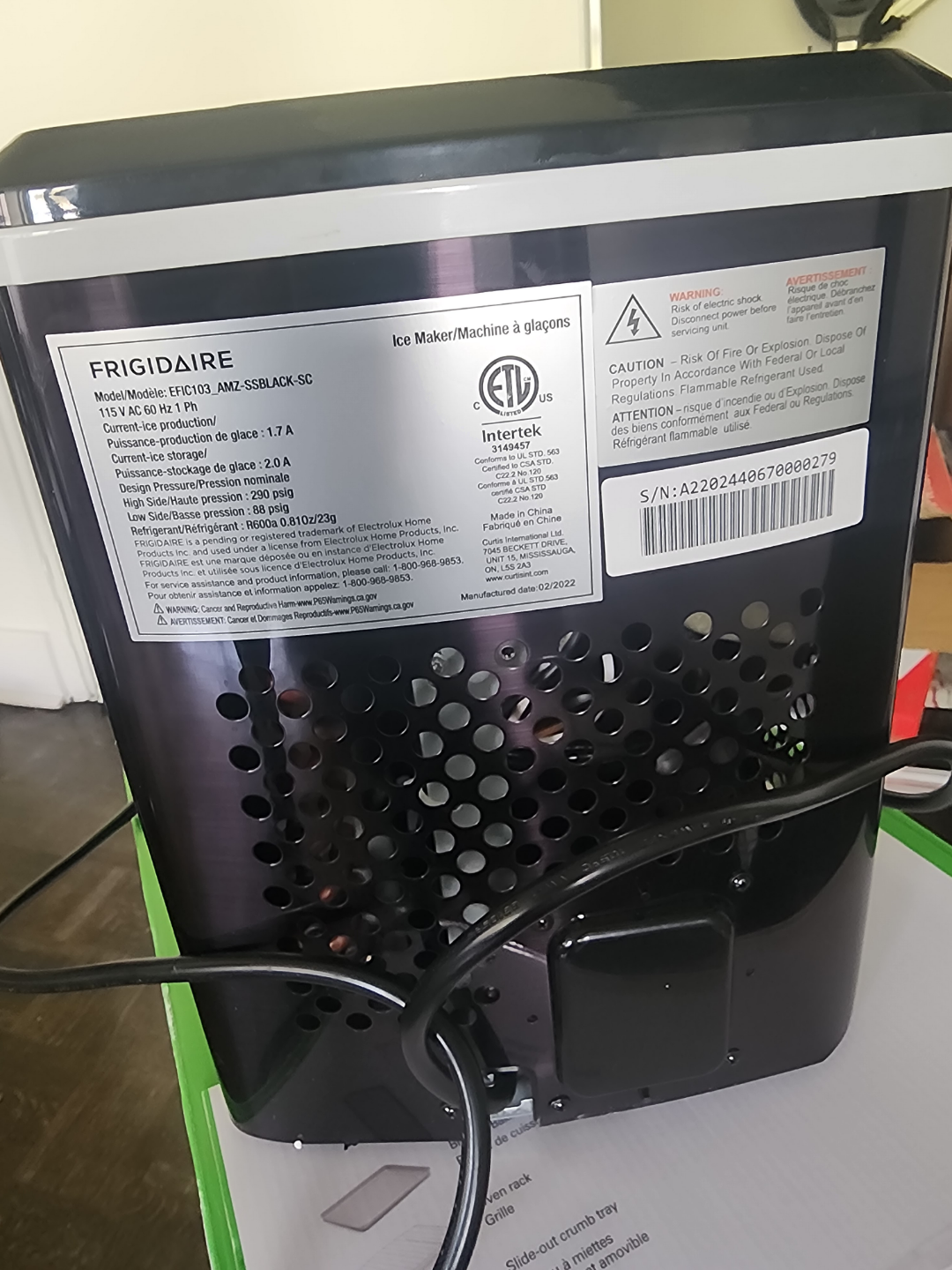 Frigidaire Compact Ice Maker - photo 3