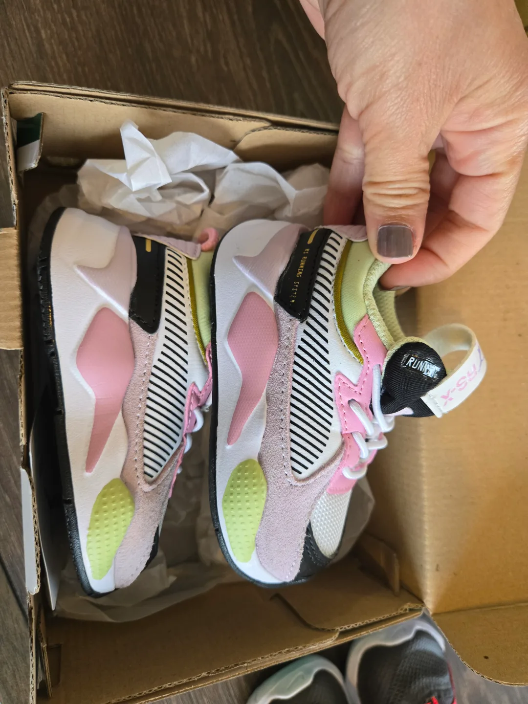 Puma babies size 19 EU thumbnail