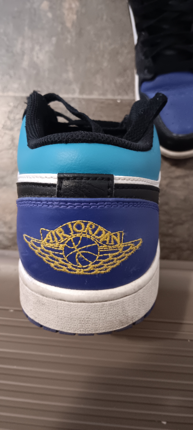 Air Jordan 1 Low Blue/Black Sneakers - photo 2