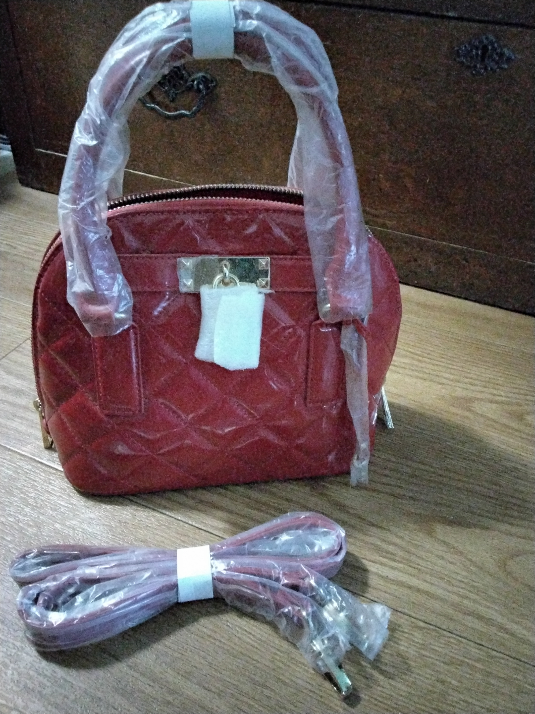 Red quilted satchel handbag - photo 2