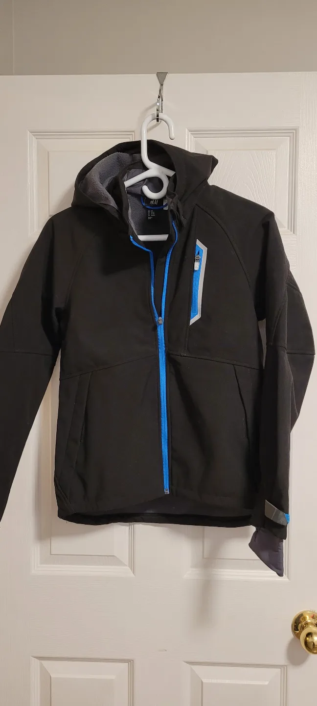 H&M Boys' Size 12-13 Black Softshell Jacket thumbnail