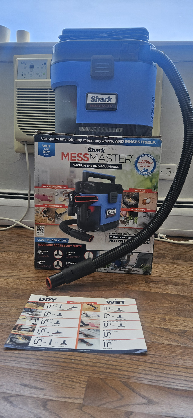 Shark MessMaster Wet/Dry Vacuum 🧡