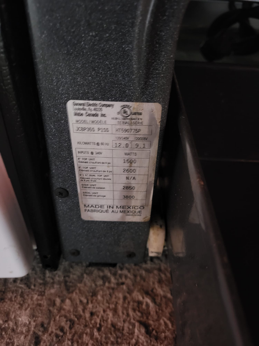 GE Electric Range - J359077SP - photo 3