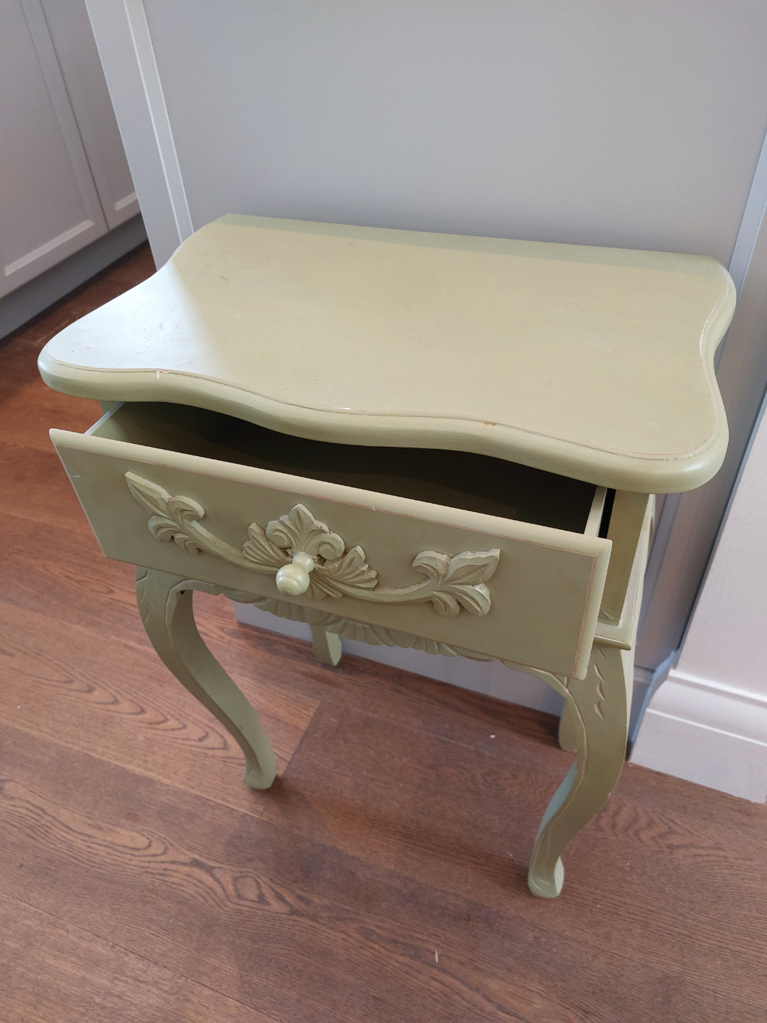 Green side table - photo 3