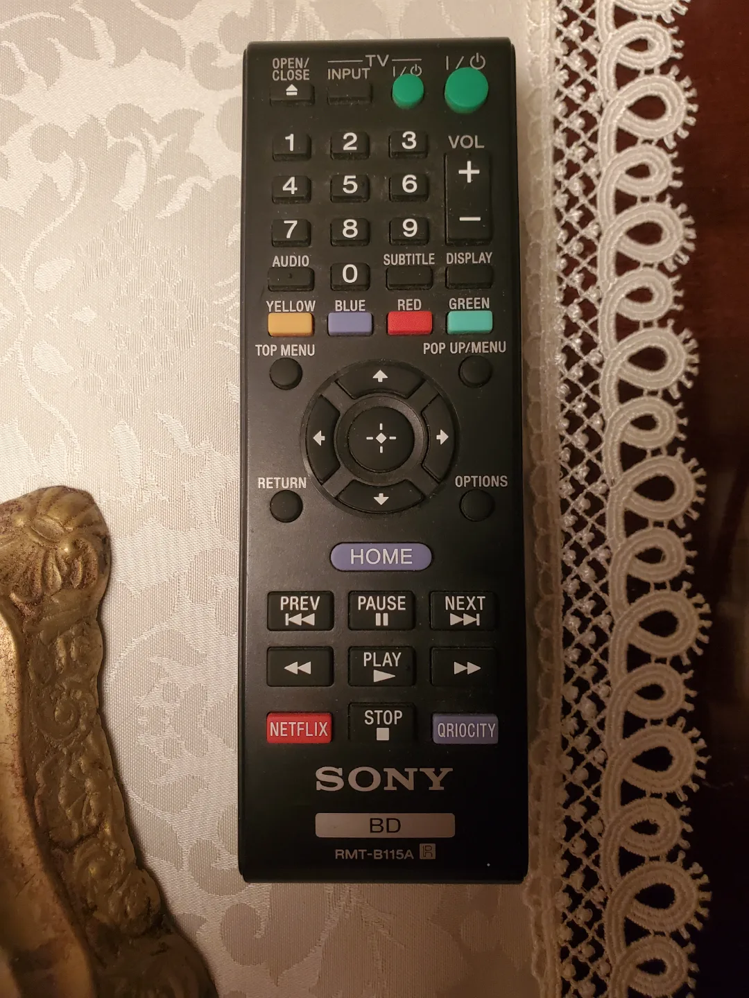 Sony Blu-ray Disc Remote RMT-B115A thumbnail