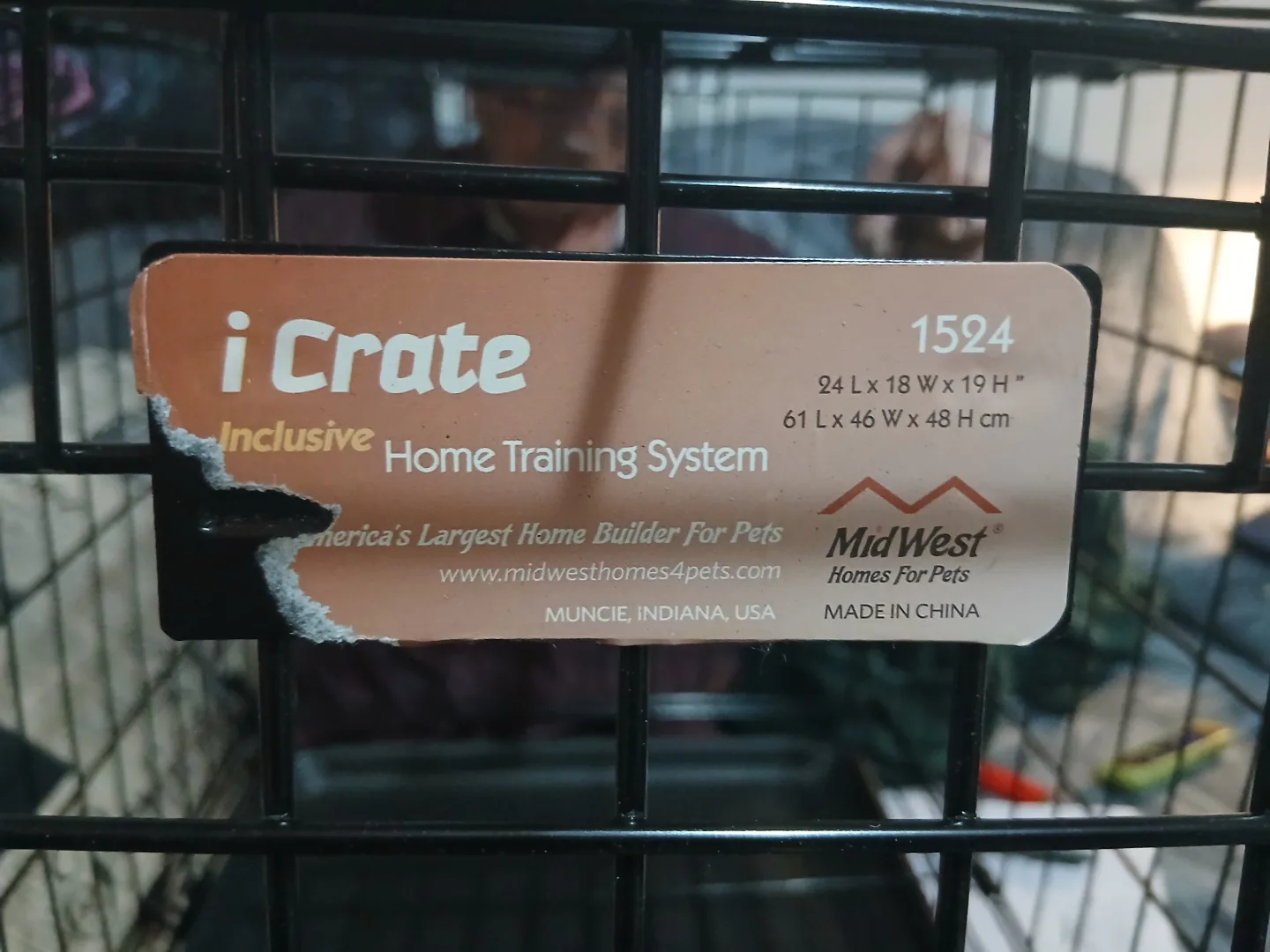 Small/Medium Pet Crate 24"L x 18"H image indicator(2)