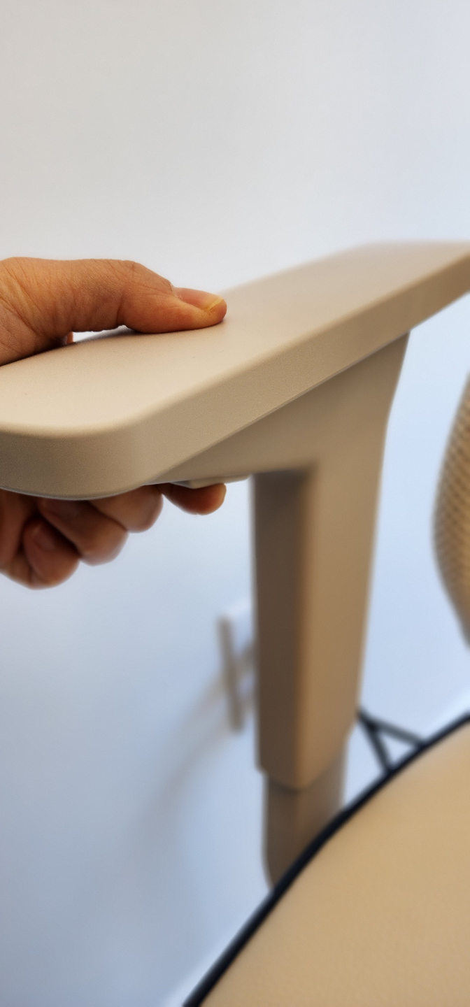 Bought 7 months ago!  Off-White Mesh Office Chair with Headrest - photo 3