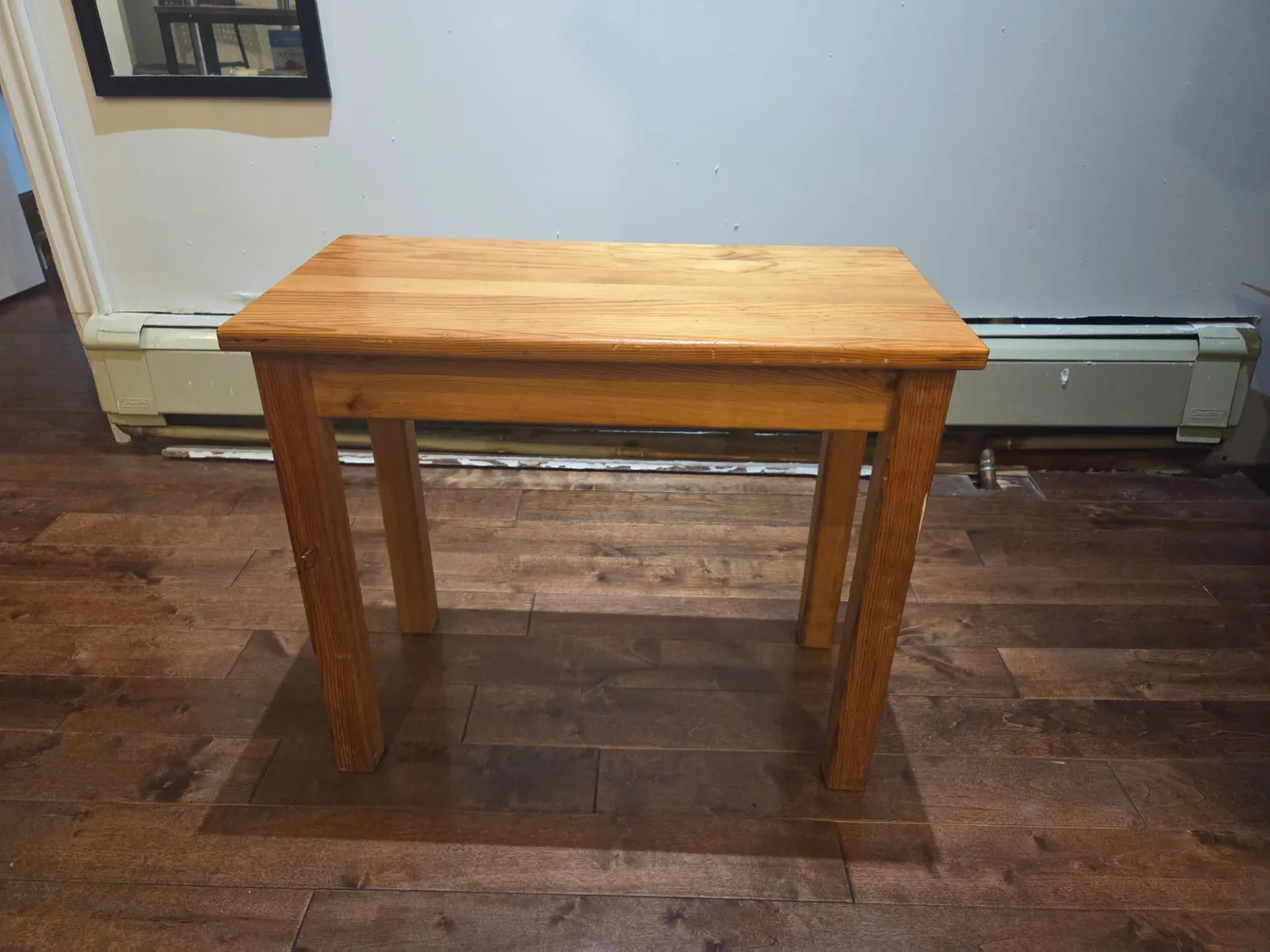 Solid wood end table thumbnail