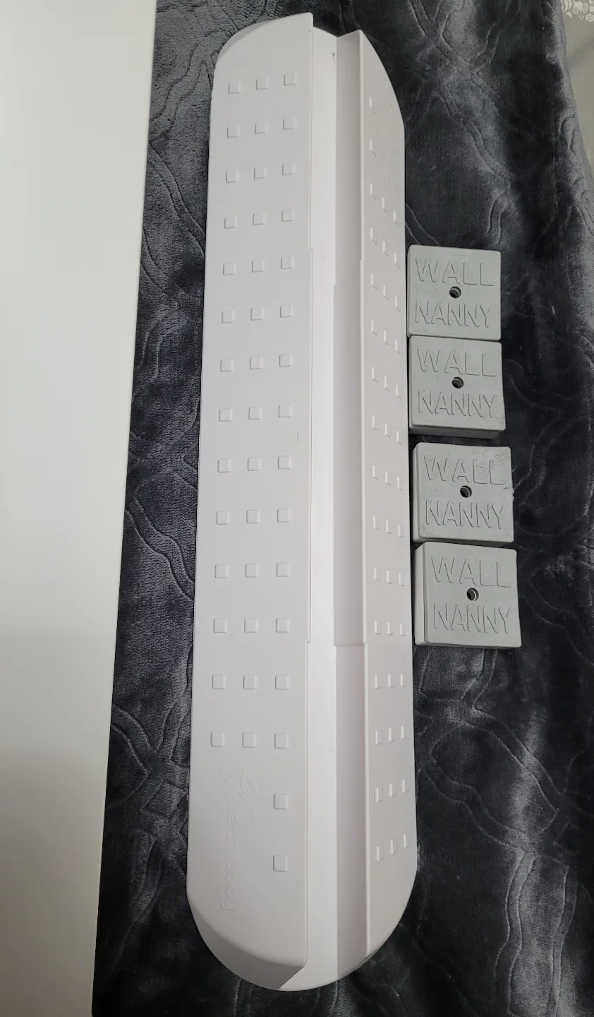 Pressure Mounted Baby Safety Gate with accessories image indicator(3)