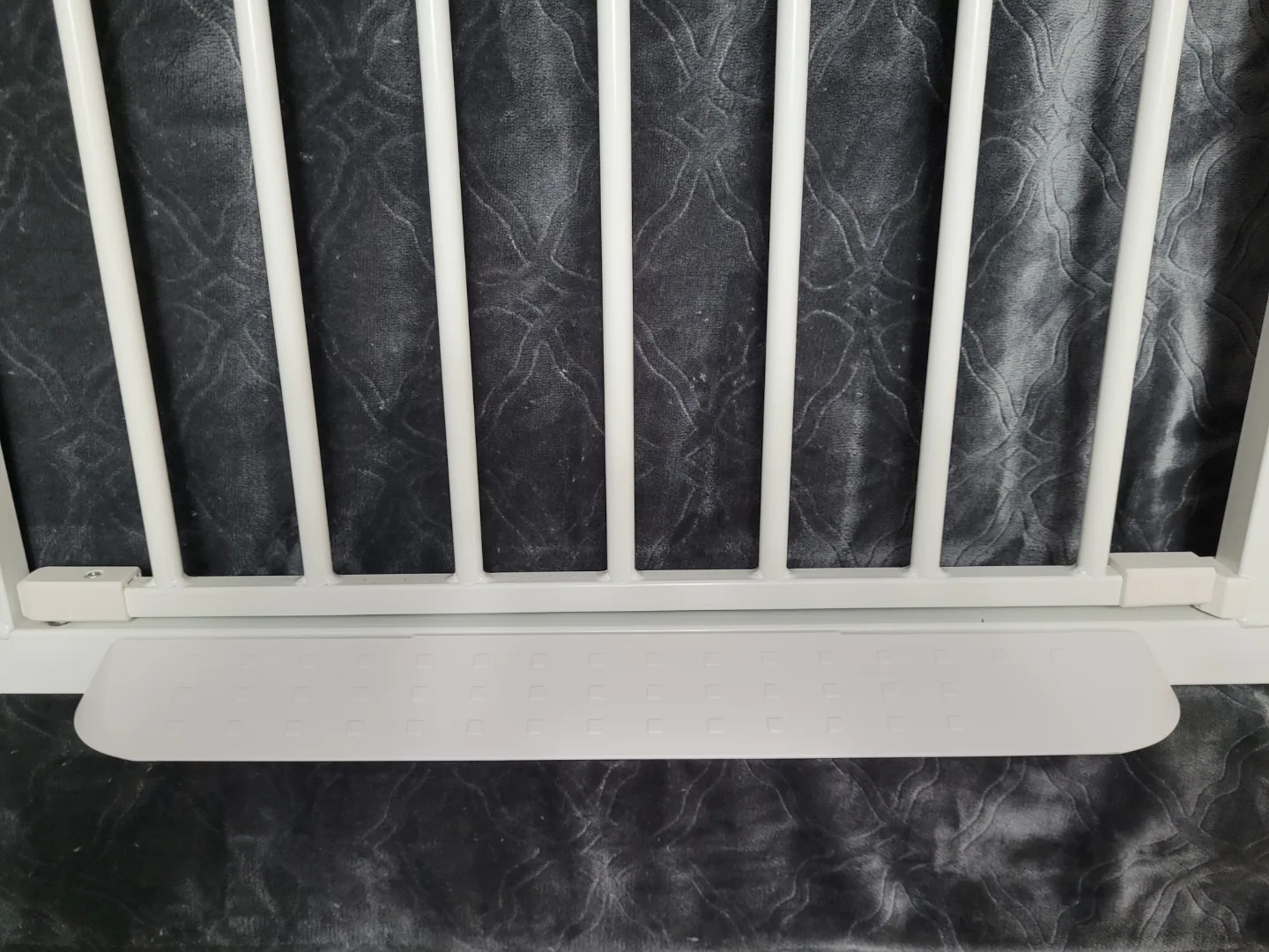 Pressure Mounted Baby Safety Gate with accessories image indicator(5)