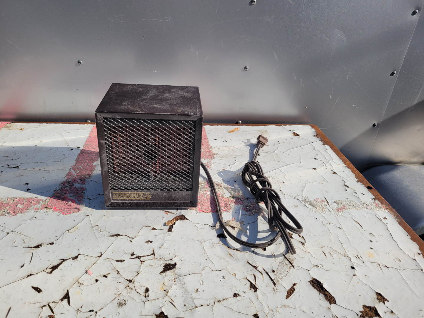Small micro furnace space heater