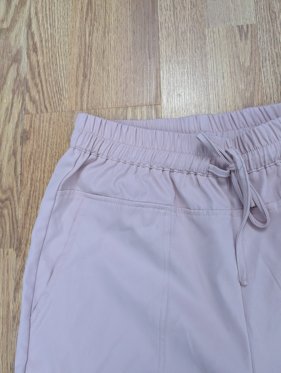 Women's Pink Jogger Scrubs /  FREE Graphic Tee - photo 4