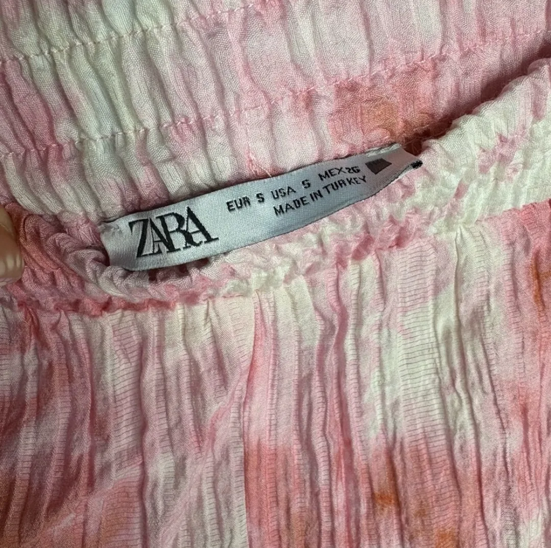 Zara Crinkle Pink Tie-Dye Shorts NEW image indicator(9)